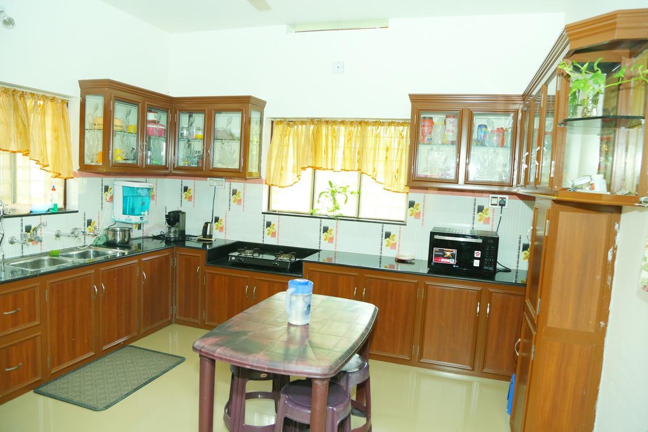 Bed and Breakfast Manavalan House Alwaye Exterior foto